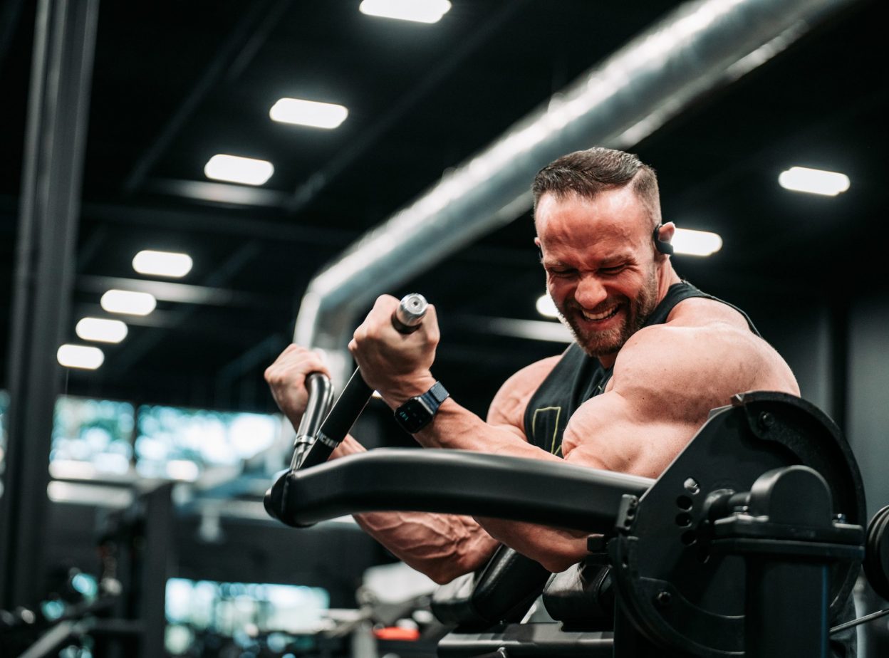 A relevant stock photo of forearms gym machine in a typical setting.