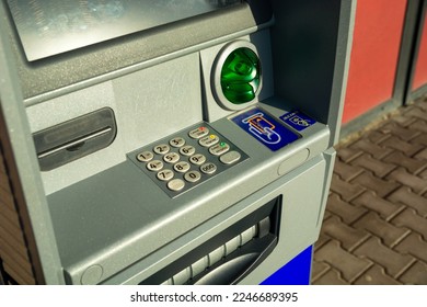 A relevant stock photo of guichet automatique bancaire in a typical setting.