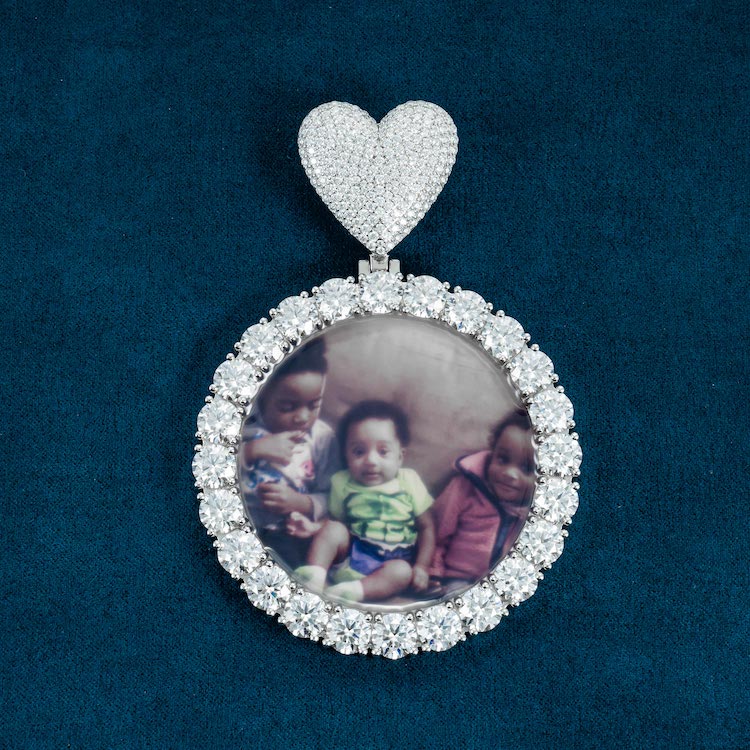A relevant stock photo of moissanite pendant in a typical setting.