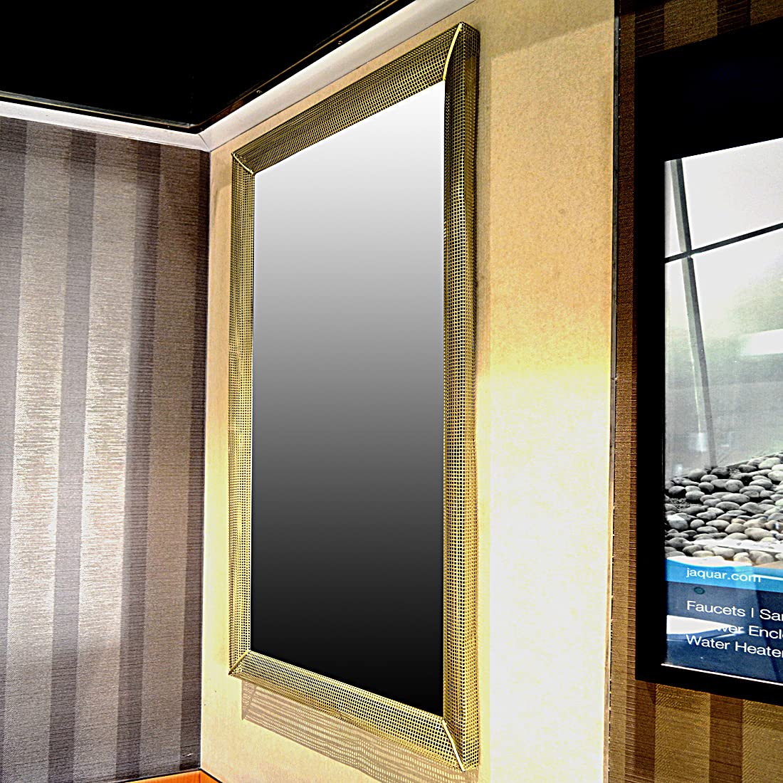 A relevant stock photo of net mirror in a typical setting.