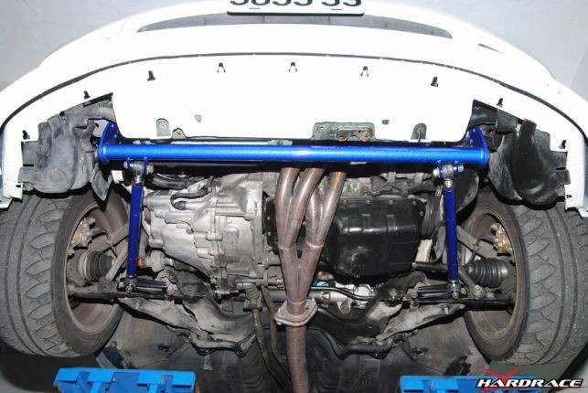 A relevant stock photo of nissan l34 strut brace in a typical setting.