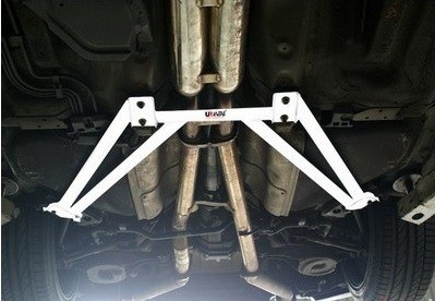 A relevant stock photo of nissan l34 strut brace in a typical setting.