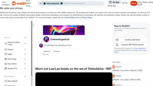 Reddit - Worn Out Teletubbies Laa-Laa Heads