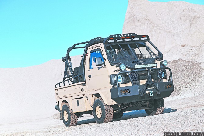 A relevant stock photo of suzuki suzuki carry in a typical setting.