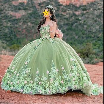A relevant stock photo of vestidos de quinceañera in a typical setting.