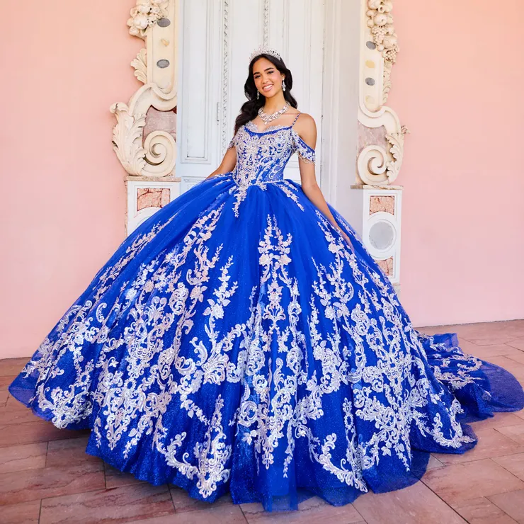 A relevant stock photo of vestidos de quinceañera in a typical setting.